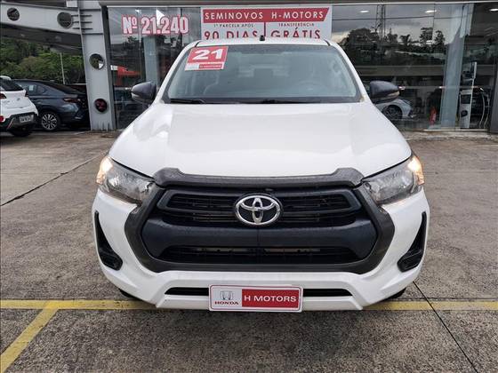 TOYOTA HILUX 2.8 D-4D TURBO DIESEL CD POWER PACK 4X4 MANUAL